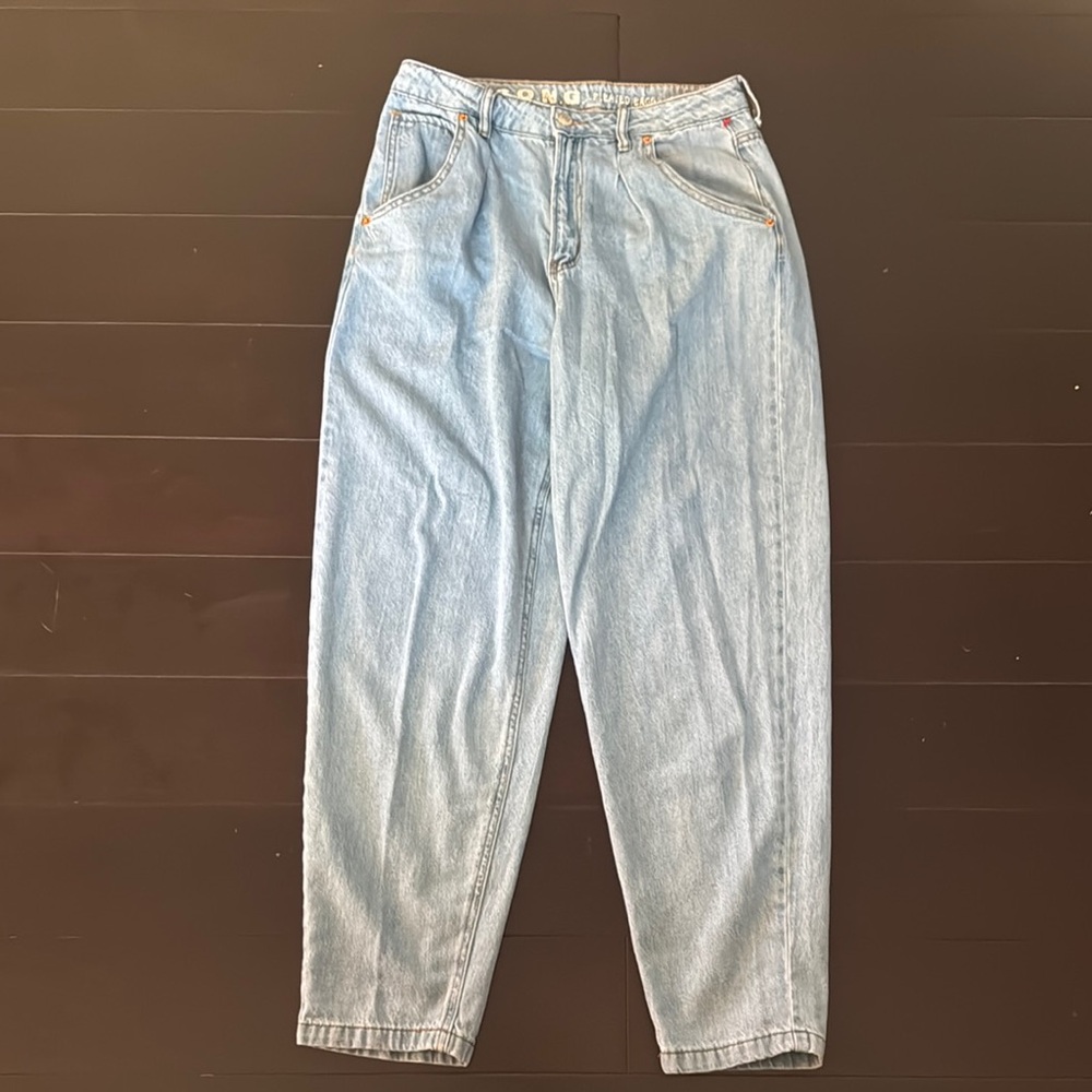 S.O.N.G pleated baggy Light Blue Denim Jeans
